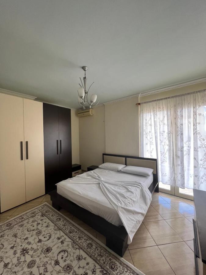 Flodril Appartment Драч Екстериор снимка