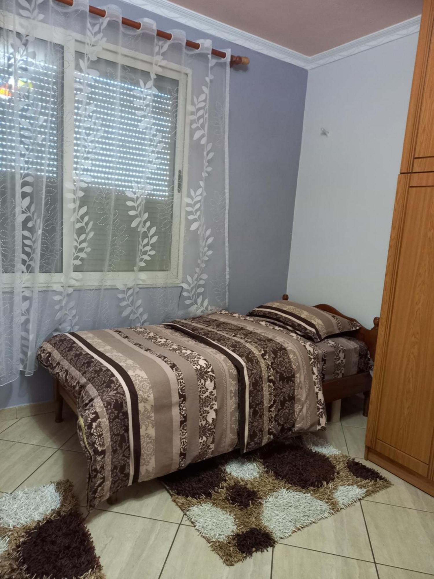Flodril Appartment Драч Екстериор снимка